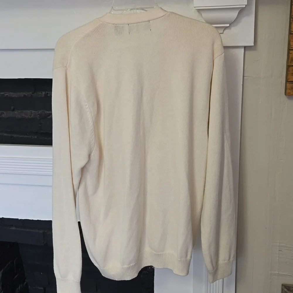 CHAPS V neck long sleeve sweater - Picture 10 of 10